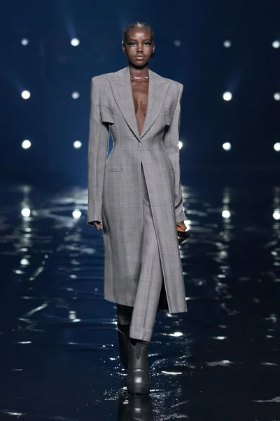 Look 59